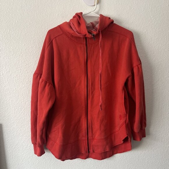 FREE PEOPLE FP MOVEMENT RED SPRINT TO THE FINISH ZIP UP HOODIE SWEATSHIRT SZ XS - Picture 1 of 8